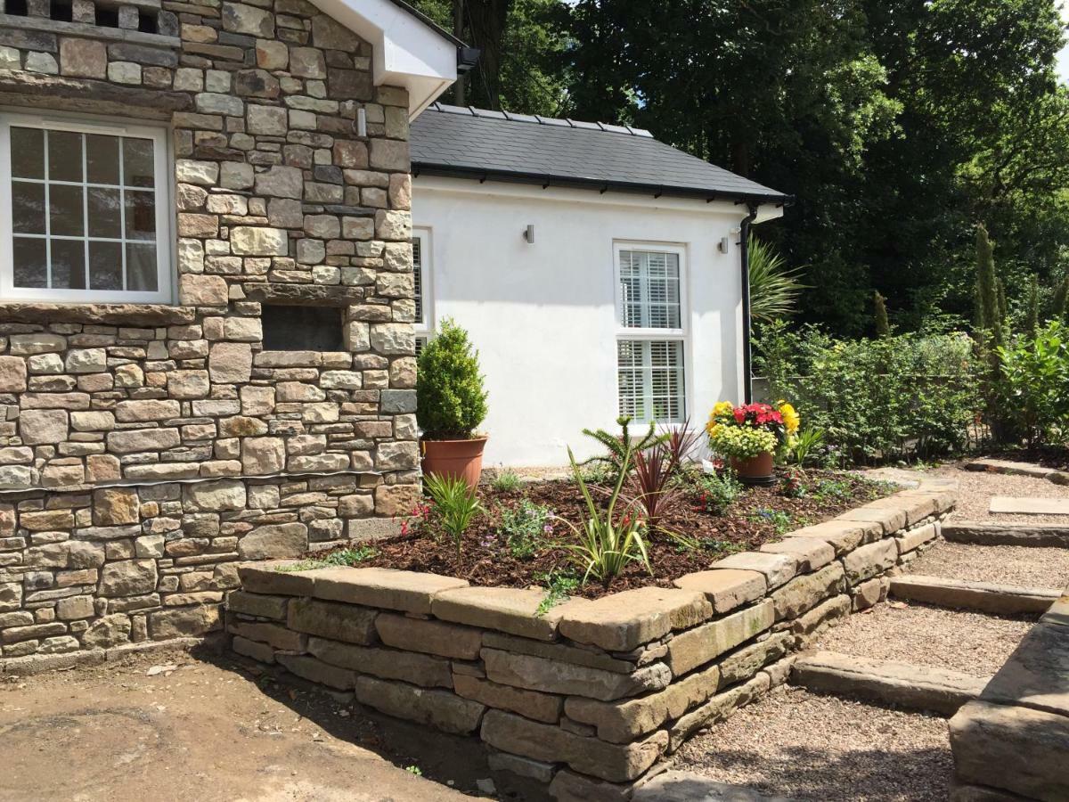 Villa The Old Rectory Pencoed Exterior foto